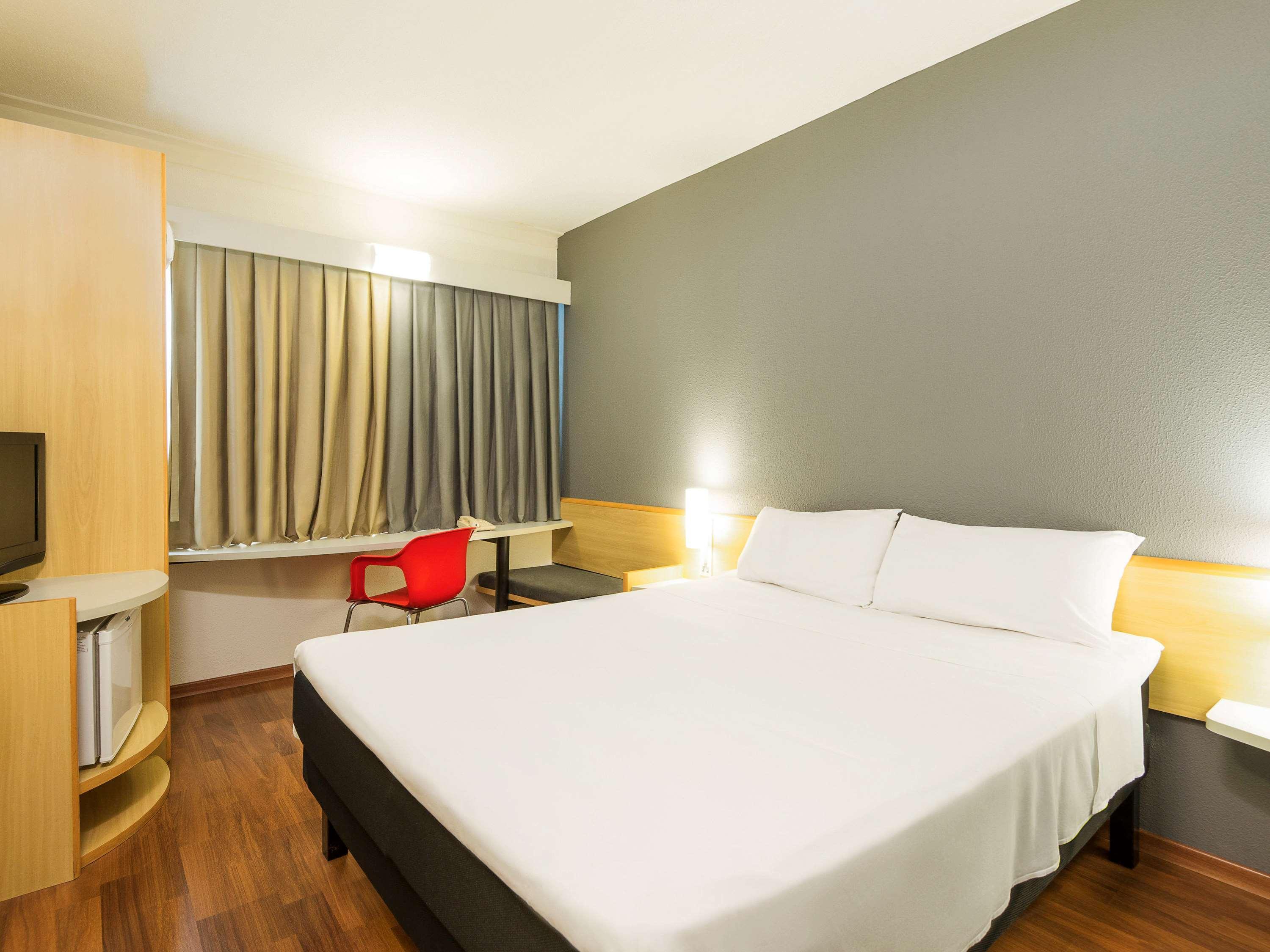Ibis Sao Jose Dos Campos Colinas Hotel Buitenkant foto