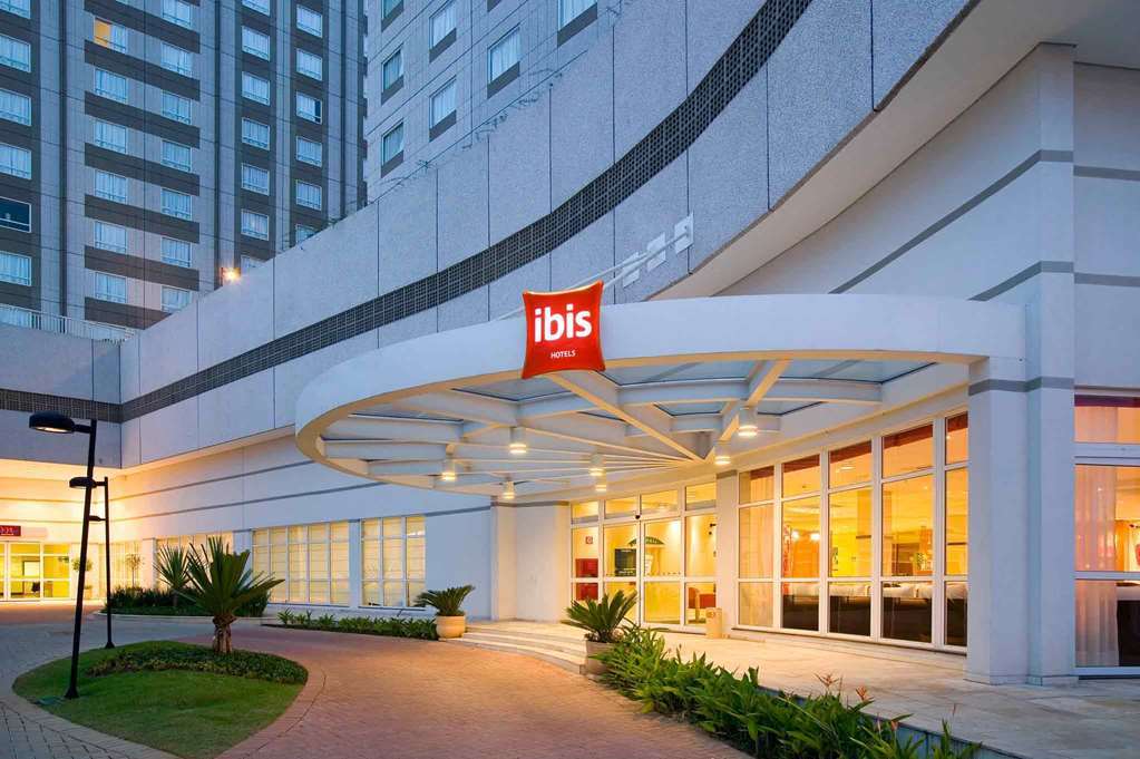 Ibis Sao Jose Dos Campos Colinas Hotel Buitenkant foto
